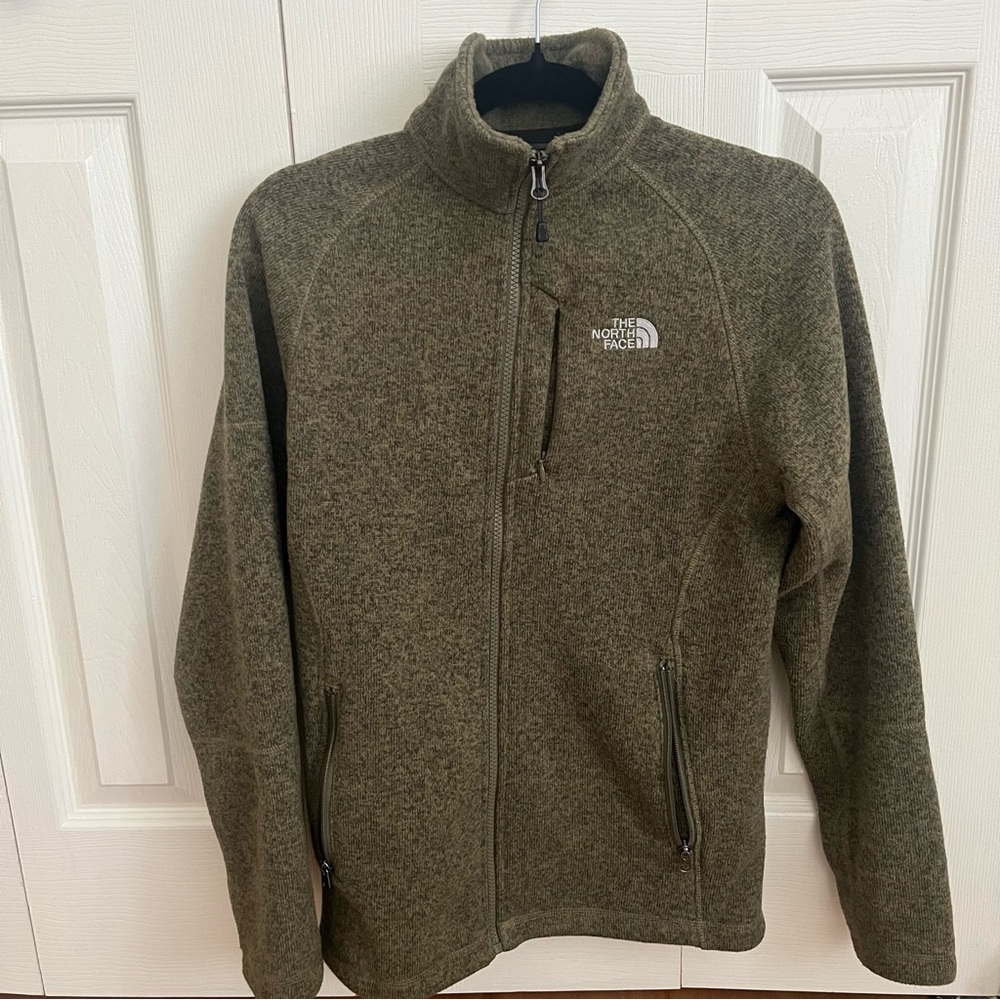 The North Face Men’s XS Olive Green Zip Up